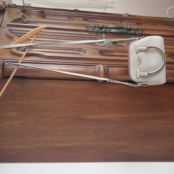 kate spade Handbags - Kate Spade Crossbody Purse